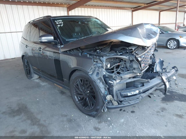 Salvage Land Rover Range Rover Image
