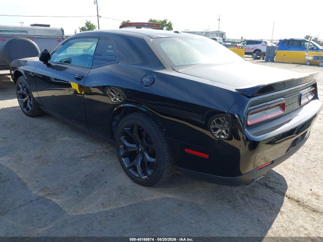 Dodge Challenger Sxt