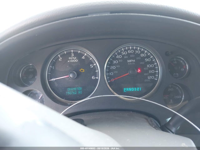 Chevrolet Suburban 2500 Ls