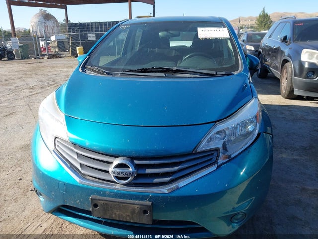 Nissan Versa
