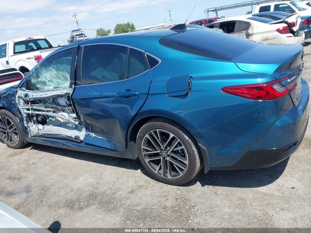 Toyota Camry Xle
