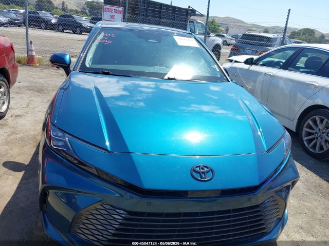 Toyota Camry Xle