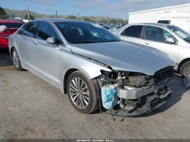 Salvage Lincoln MKZ Image