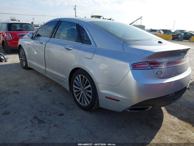 Lincoln MKZ Premiere