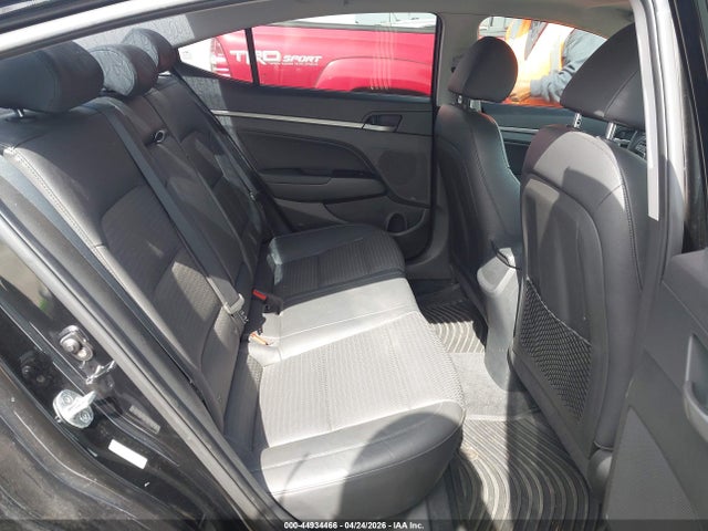 Hyundai ELANTRA Limited