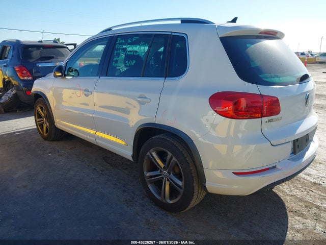 Volkswagen Tiguan 2.0t Sport