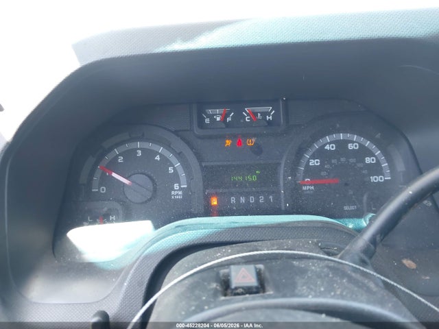 Ford E-350 Commercial