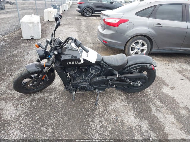Indian Motorcycle Co. Scout Bobber Sixty