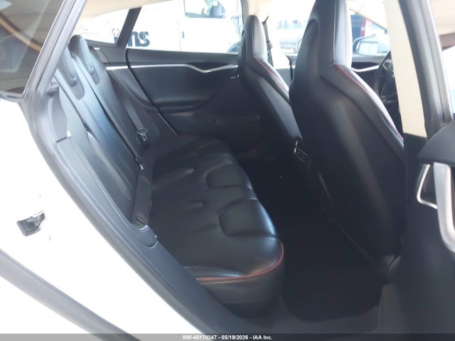 Tesla Model S Performance