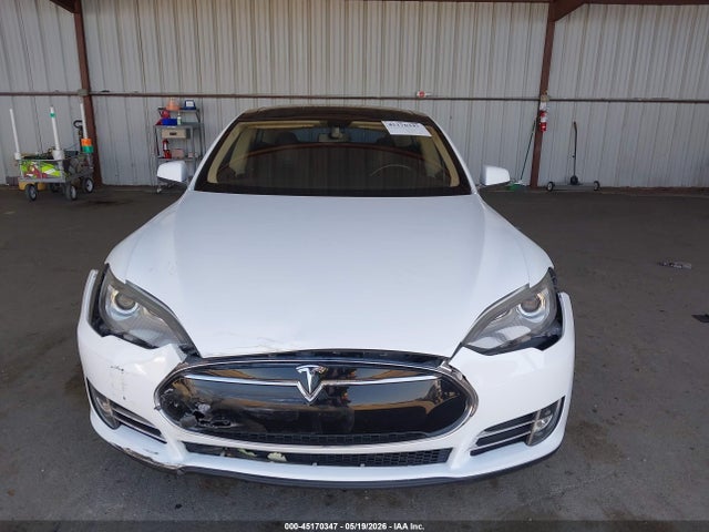 Tesla Model S Performance