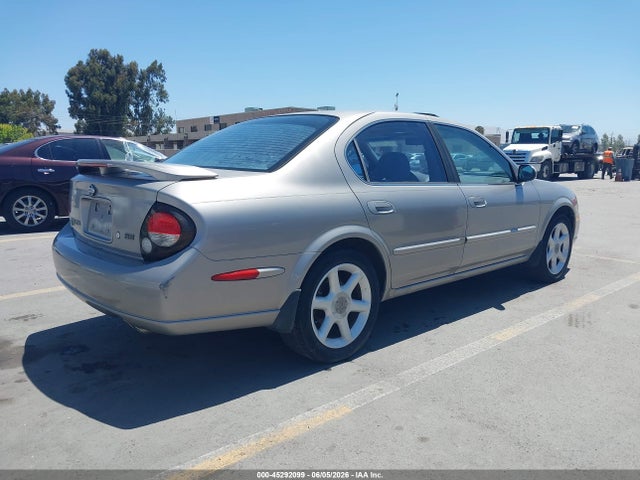Nissan Maxima