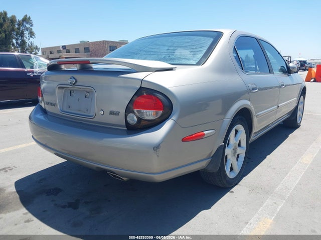 Nissan Maxima