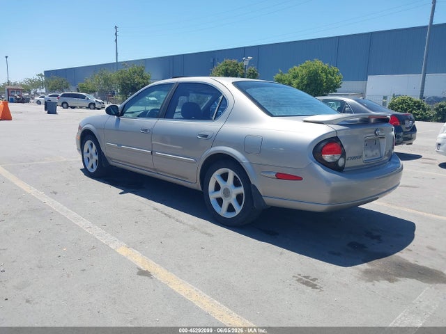 Nissan Maxima