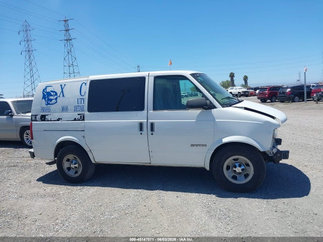 GMC Safari Sl