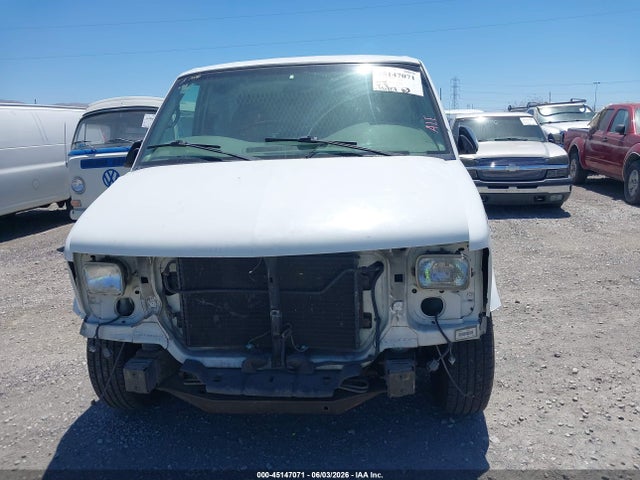 GMC Safari Sl