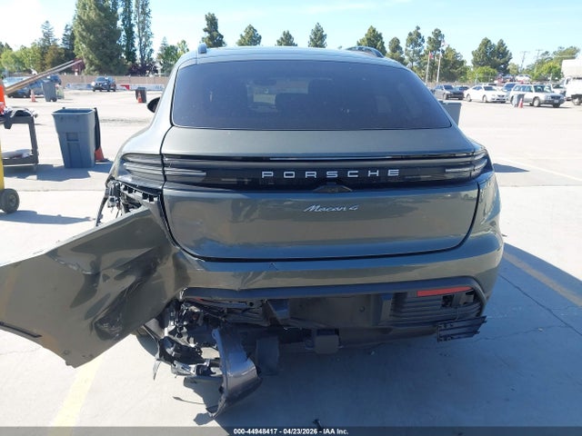 Porsche Macan Electric 4