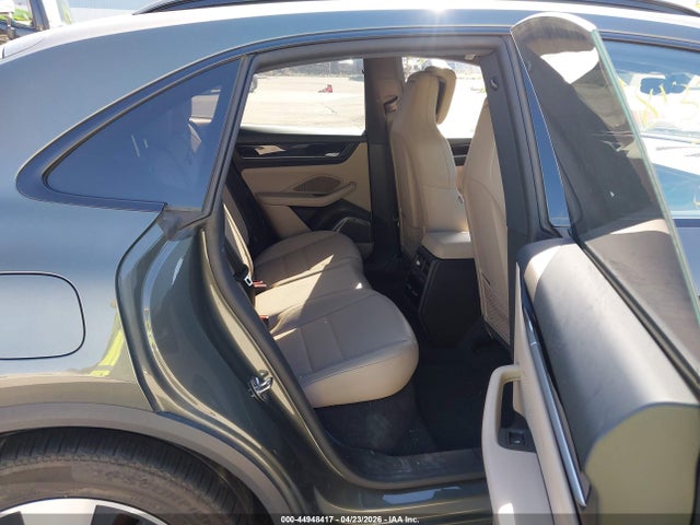 Porsche Macan Electric 4