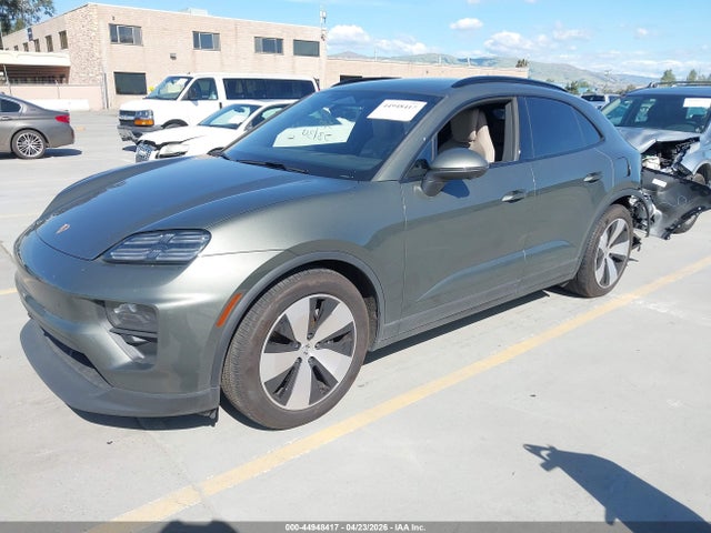 Porsche Macan Electric 4