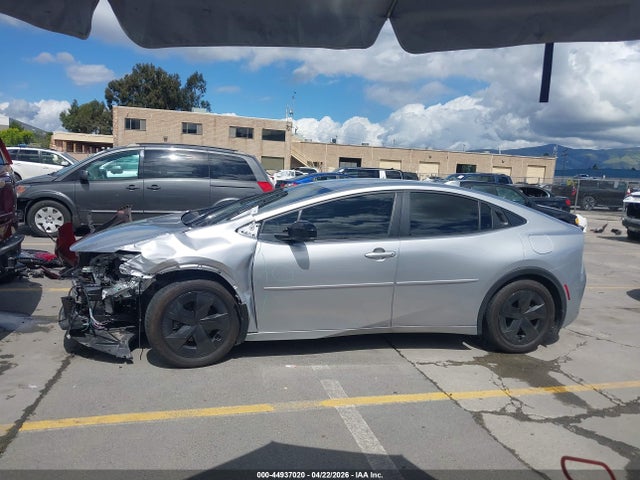 Toyota Prius Le