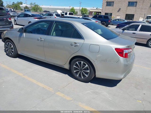 Toyota Camry Le