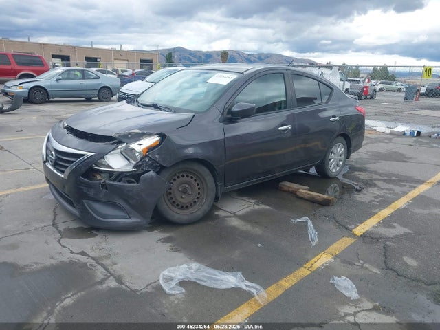 Nissan Versa 1.6 Sv