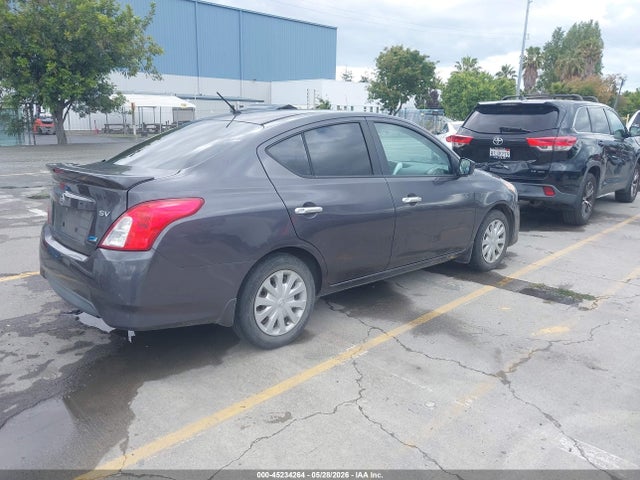 Nissan Versa 1.6 Sv