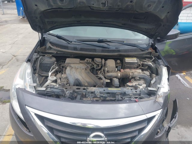 Nissan Versa 1.6 Sv