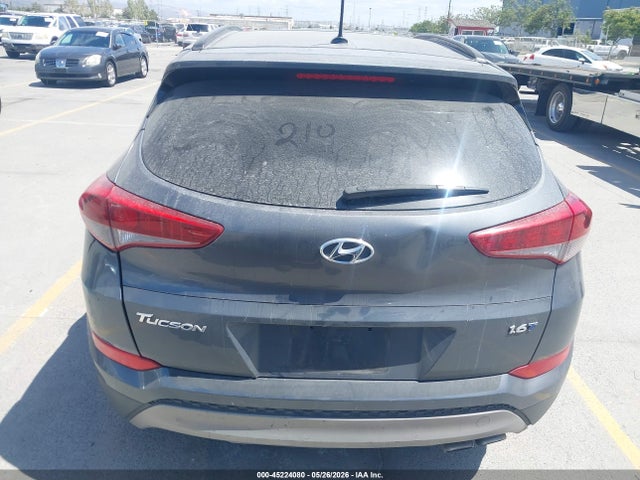 Hyundai TUCSON Night