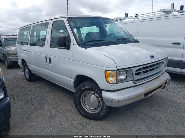 Salvage Ford E-150 Image
