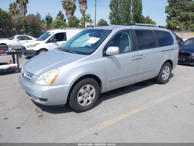 Kia Sedona Lx