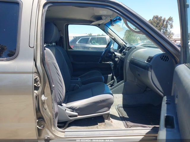 Nissan Frontier Xe-v6