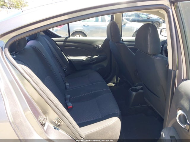 Nissan Versa 1.6 Sv