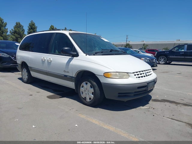 Salvage Plymouth Grand Voyager Image