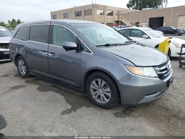 Salvage Honda Odyssey Image