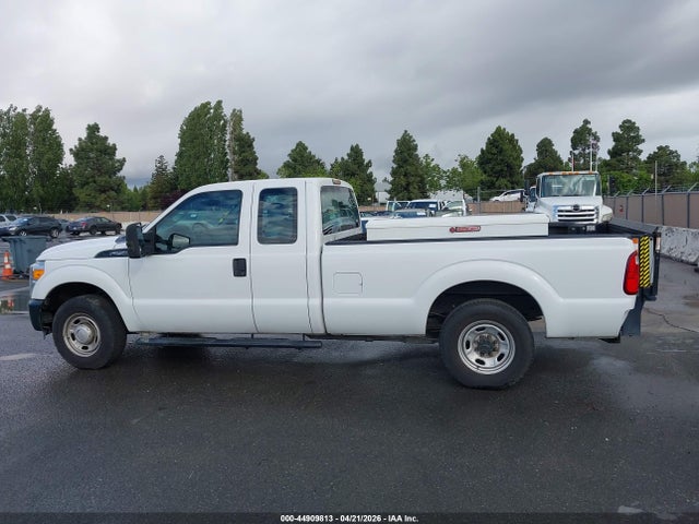 Ford F-250 Xl