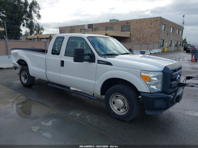 Salvage Ford F-250 Image
