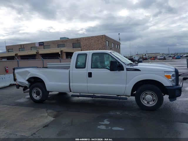 Ford F-250 Xl