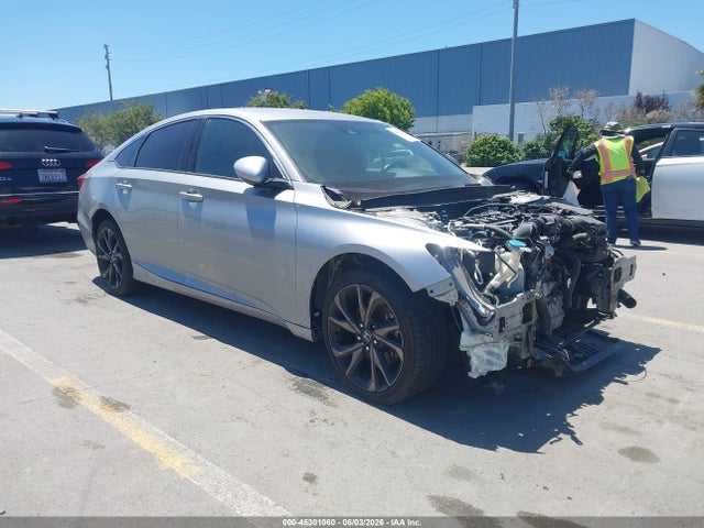 Salvage Honda Accord Image
