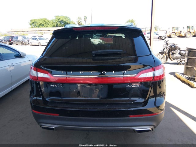 Lincoln MKX Black Label