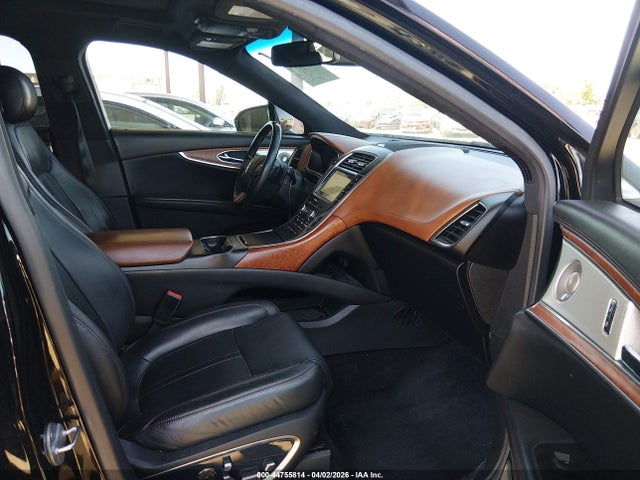 Lincoln MKX Black Label
