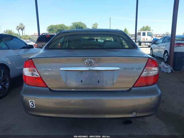 Toyota Camry Le