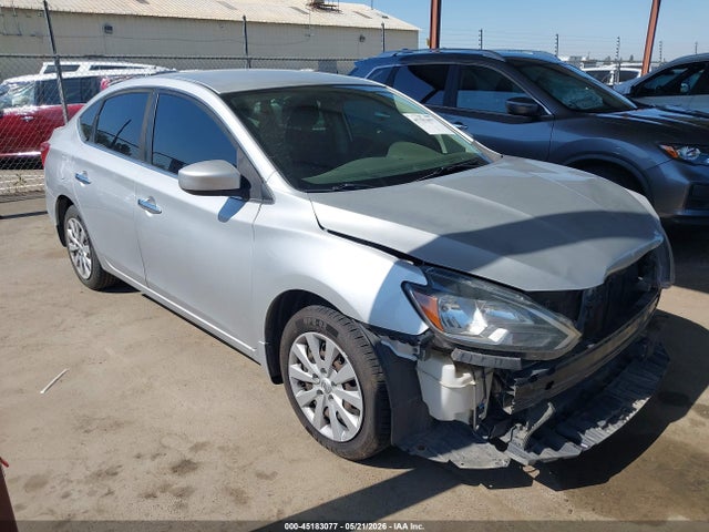 Salvage Nissan Sentra Image