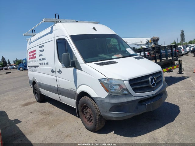 Salvage Mercedes-Benz Sprinter 2500 Image