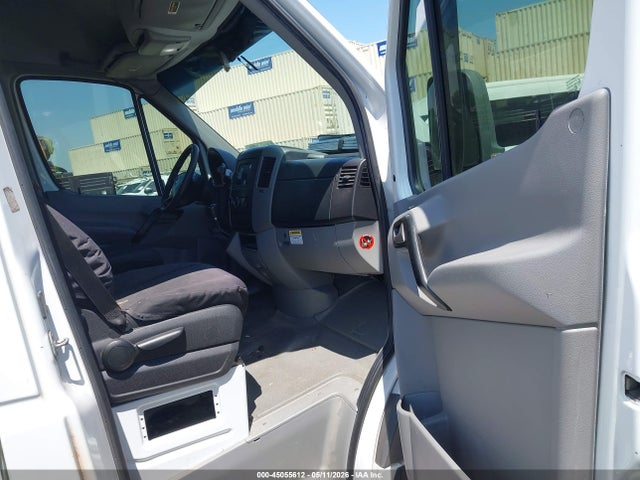 Mercedes-Benz Sprinter 2500 Standard Roof V6