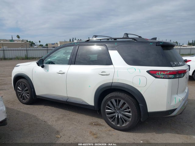 Nissan Pathfinder Sl 2wd