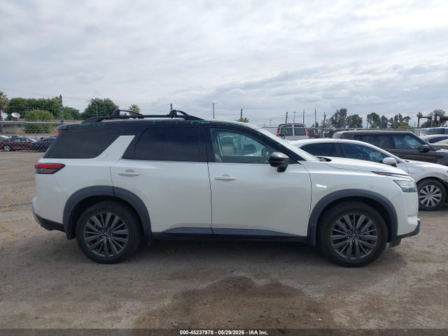Nissan Pathfinder Sl 2wd