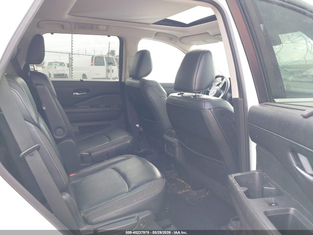 Nissan Pathfinder Sl 2wd