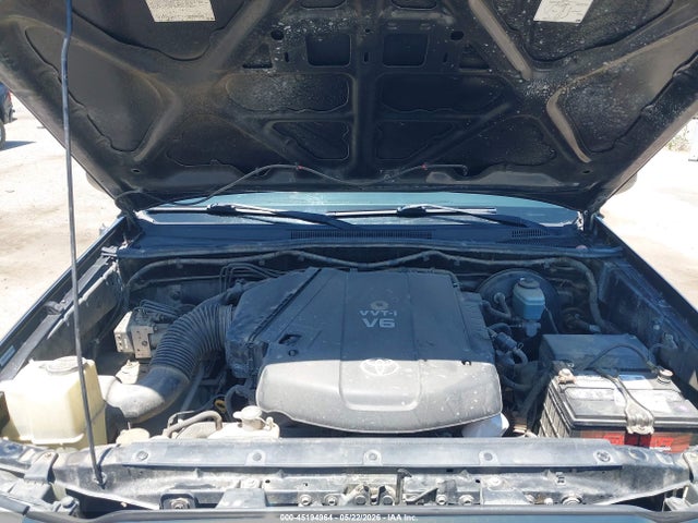 Toyota Tacoma Prerunner V6