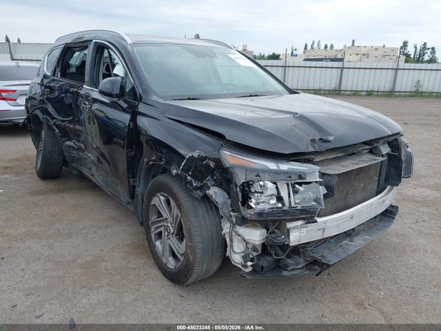 Salvage Hyundai SANTA FE Image
