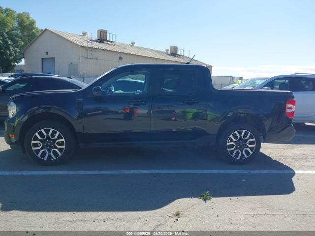 Ford Maverick Lariat
